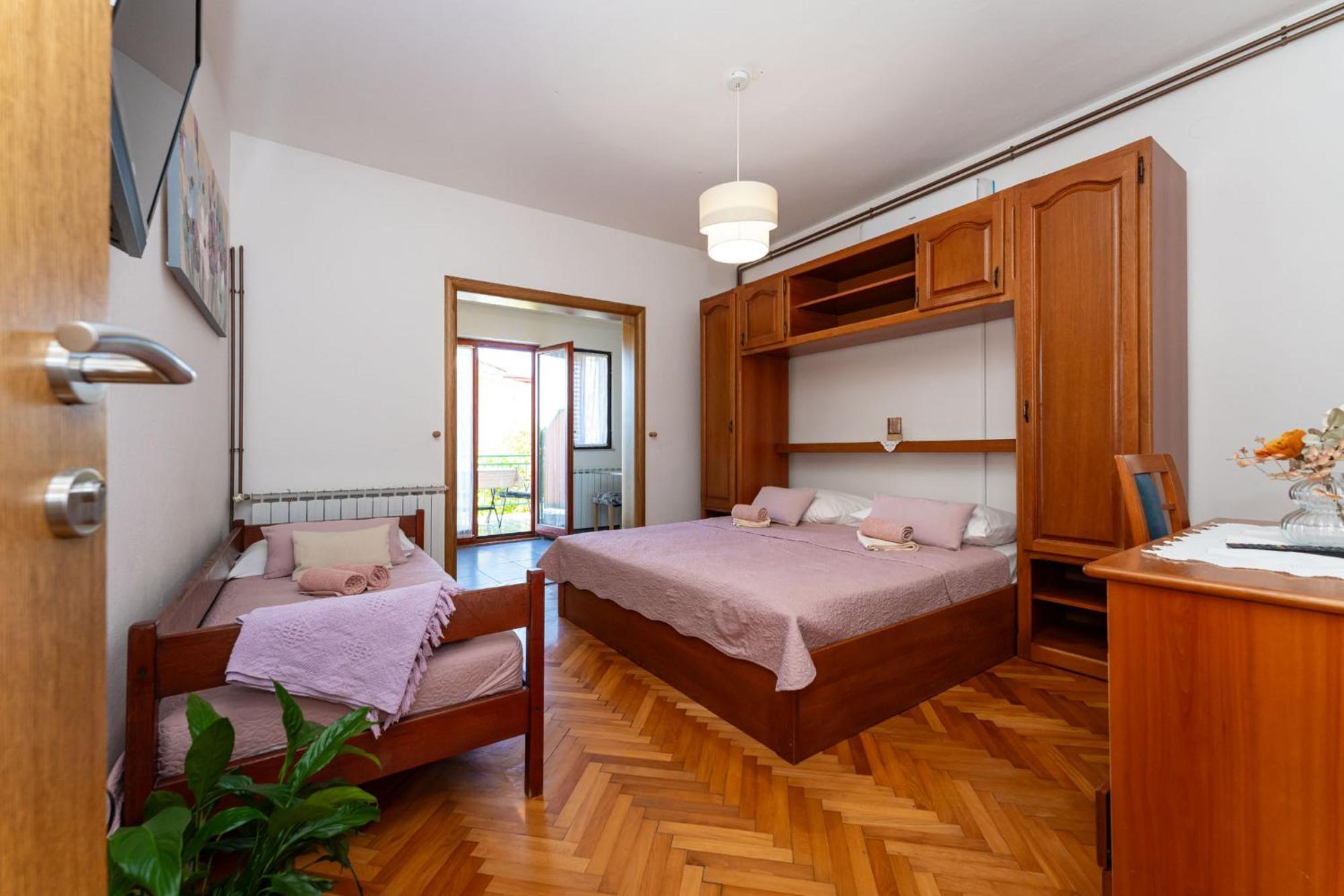 סטאריגרד-פקלניצה Apartments Adriana מראה חיצוני תמונה
