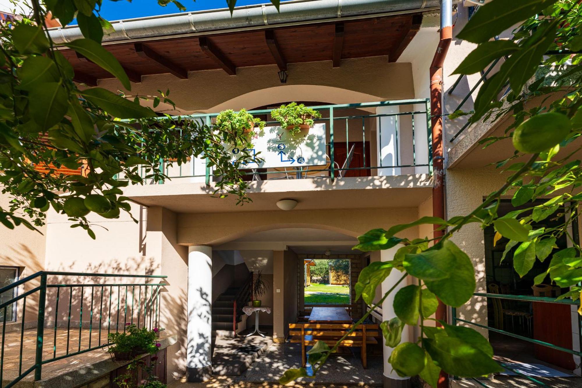 סטאריגרד-פקלניצה Apartments Adriana מראה חיצוני תמונה